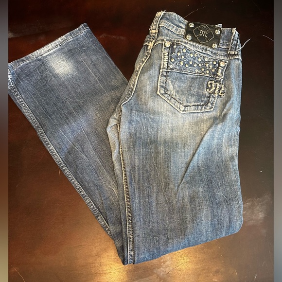 Miss Me Straight leg Jeans 29! - Picture 2 of 5